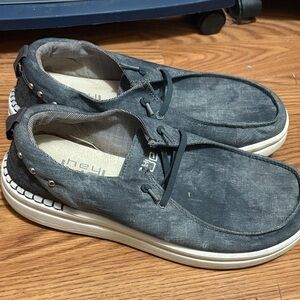 Hey Dude Women's Shoes